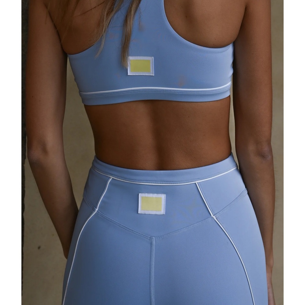 Yellow the Label set- Colby Contour Leggings & Sports Bra in Sky - Picture 2 of 8